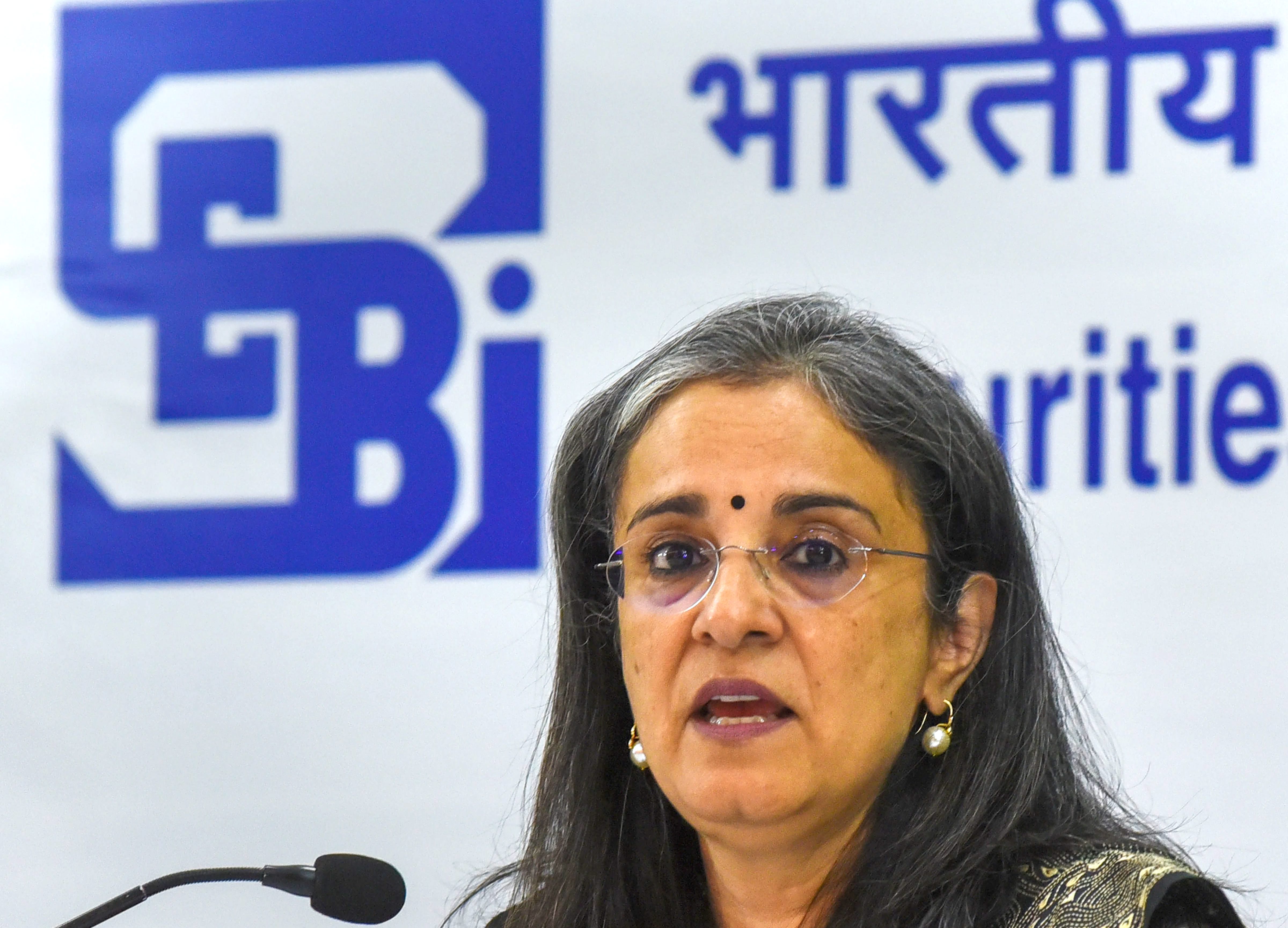 https://salarnews.in/public/uploads/images/newsimages/maannewsimage12082024_144844_SEBI CHAIRPERSON MADHABI PURI BUCH2.jpg